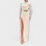 Selah - Weisses Langarmkleid mit Taillenausschnitt und Strassakzenten