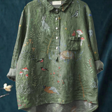 Corinne | Lässige Damenbluse mit Wald- und Tiermotiv