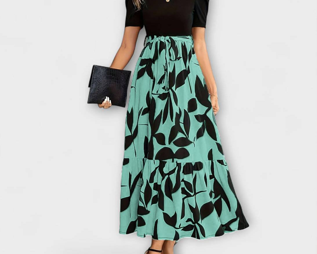 Luna - Sommerkleid mit Blumenmuster und Rundhalsausschnitt