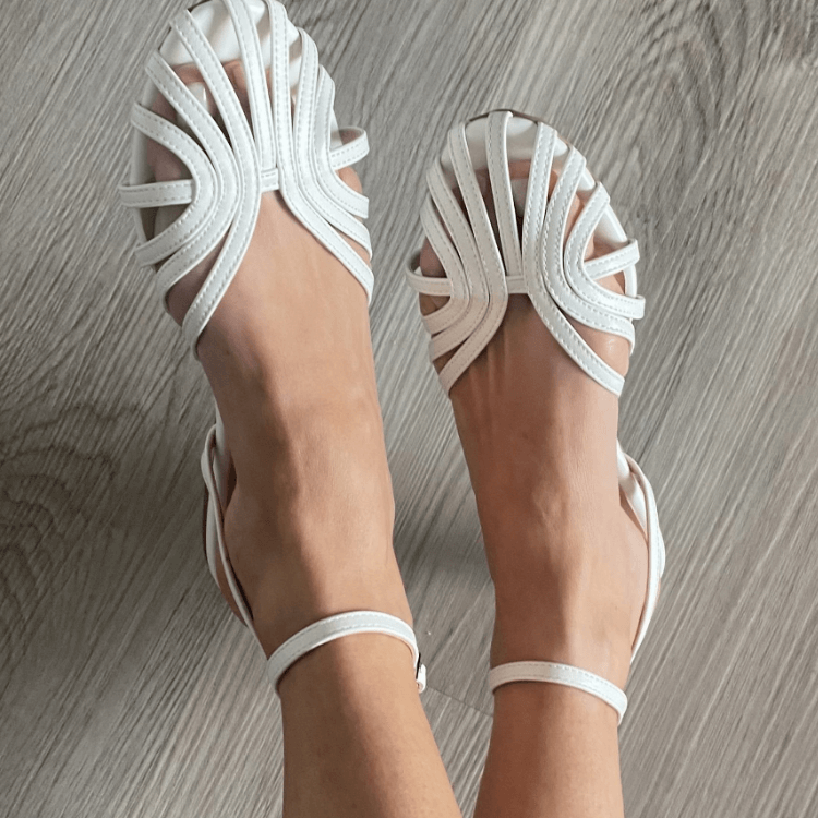 Salome | Schmuck-Sandalen mit Riemchen