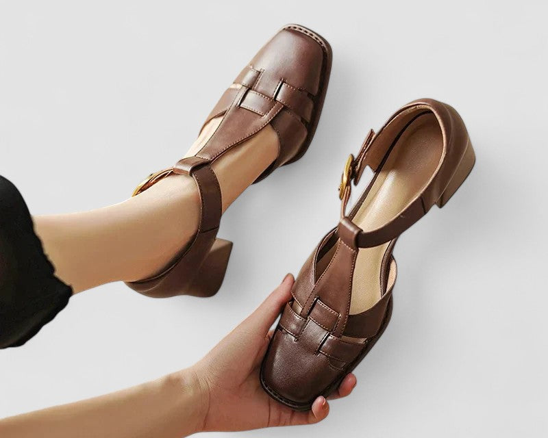 Scarlett – Orthopädische T-Strap Blockabsätze