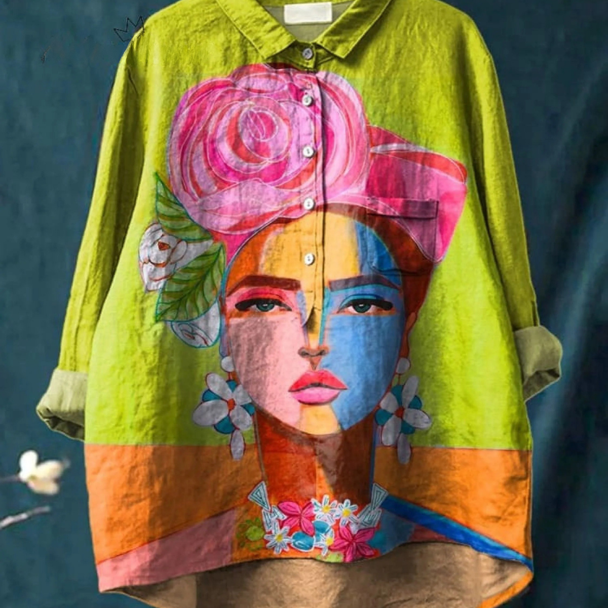 Giulia | Lässiges T-Shirt mit Frida-Porträt in Ölmalerei-Print