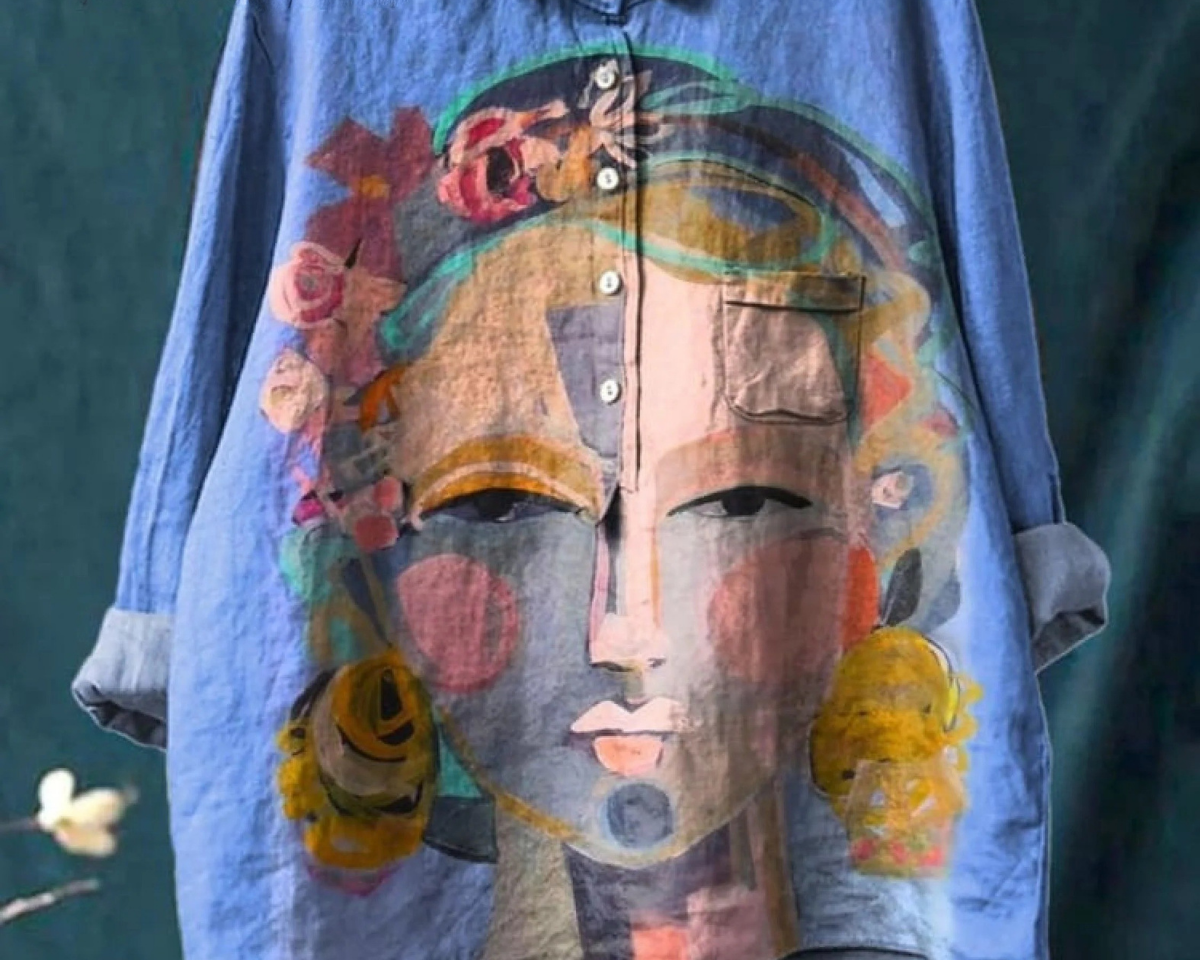 Giulia | Lässiges T-Shirt mit Frida-Porträt in Ölmalerei-Print