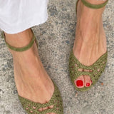 Eliane | Goldene Sandalen mit Flechtdesign
