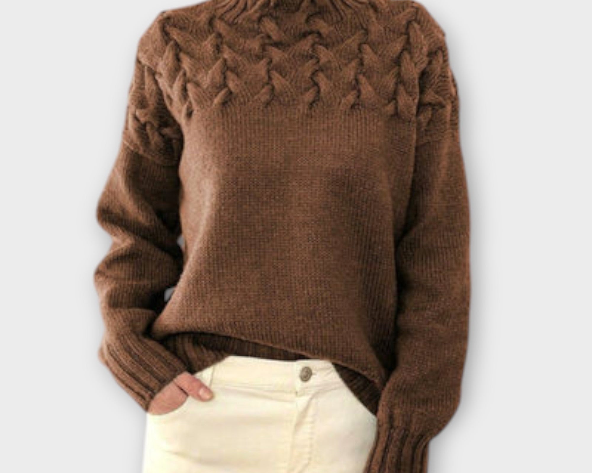 Eva - Damenpullover mit Zopfstrick-Detail