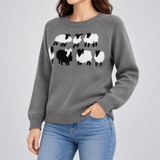 Bianca | Bequemer und süsser Pullover mit Schafmotiv
