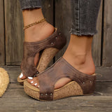 Erika | Lumi Stud Wedges