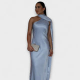 Schickes Off-Shoulder Halter Maxikleid