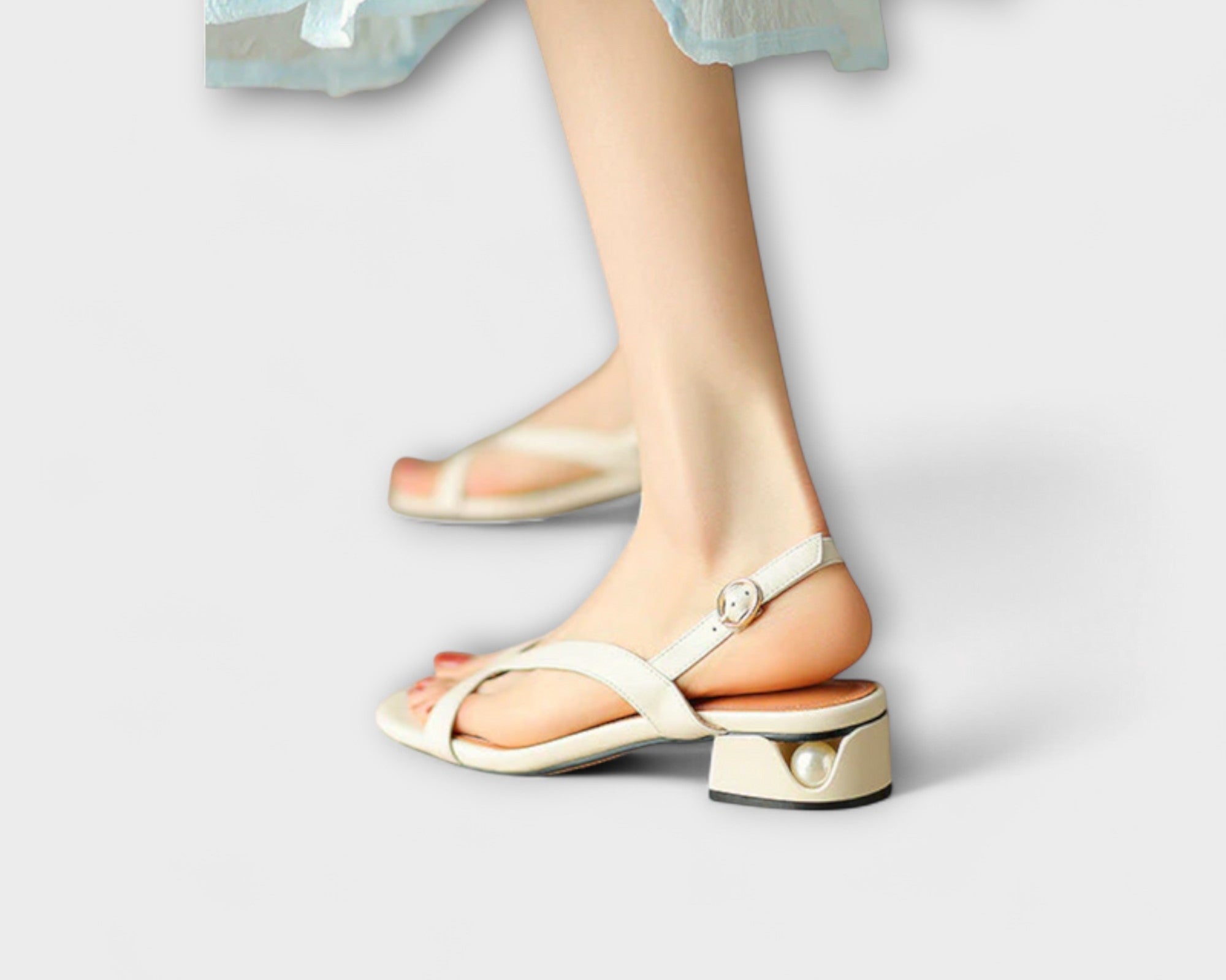 Evelyn - Elegante Flache Sandalen Minna mit Raffiniertem Finish