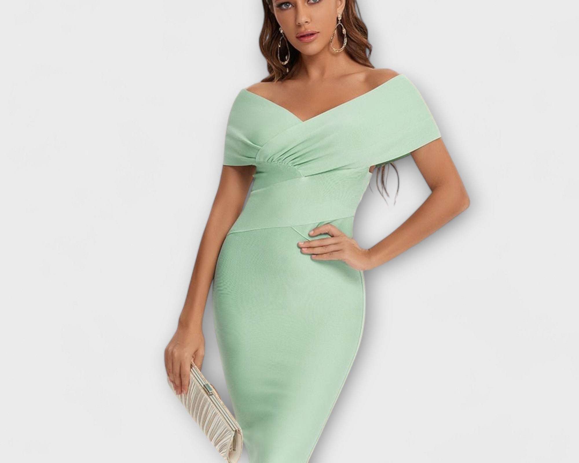 Elegantes Kleid mit V-Ausschnitt