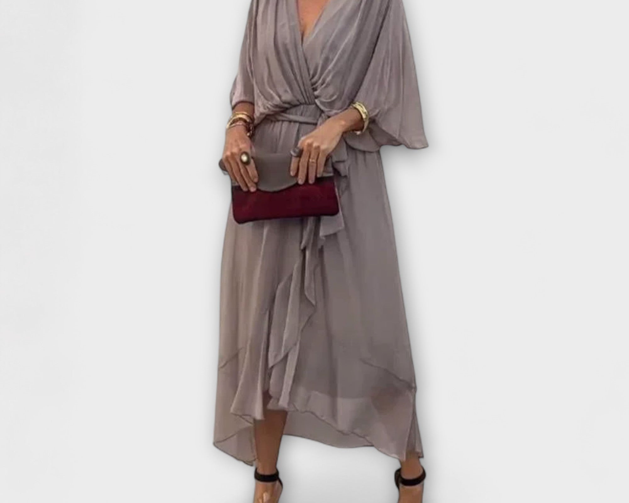Amoura - Chiffonkleid mit V-Ausschnitt