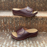 Lara – Klassische Urban Sandalen