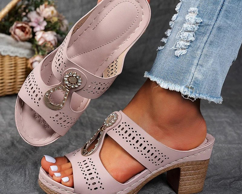 Martina | Orthopädische Sandalen