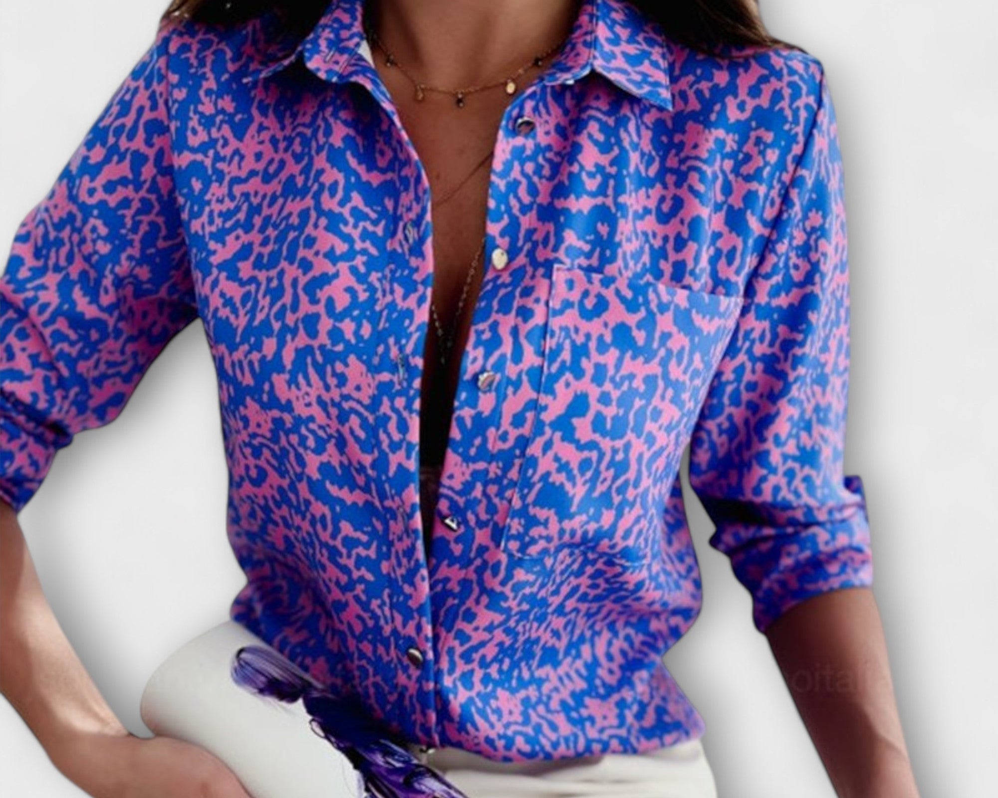 Bluse mit klassischem Kragen